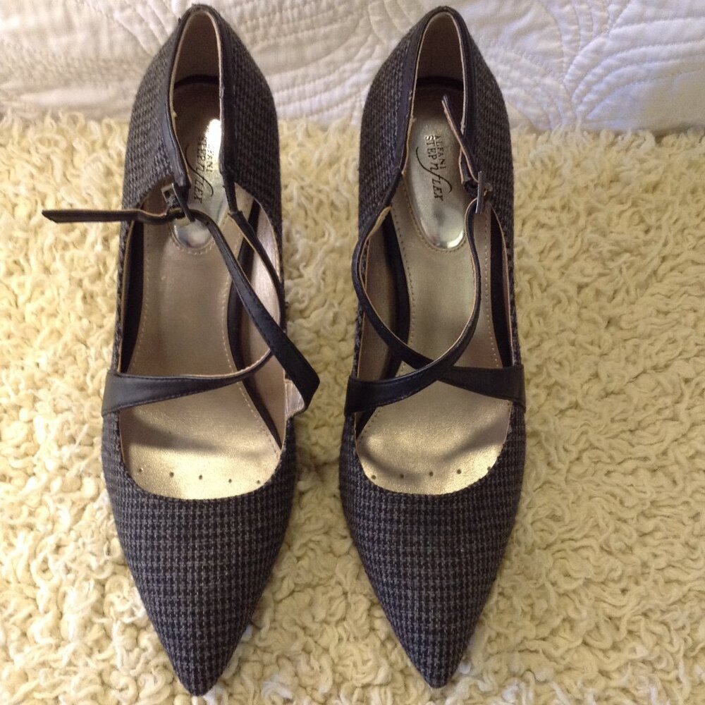 NWOT Alfani "8.5" Houndstooth crisscross Strap, Sexy, Goth, Whimsy, Steampunk